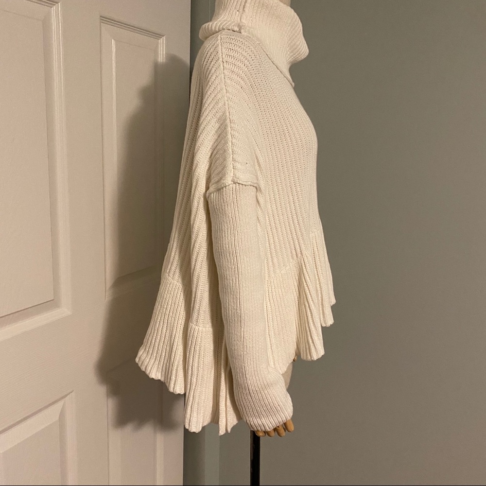 Free People Turtleneck Oversized Sweater Size S New with Tags - Picture 4 of 12
